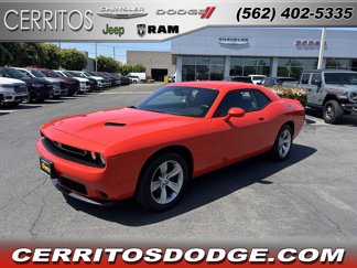 Certified 2018 Dodge Challenger SXT image 1