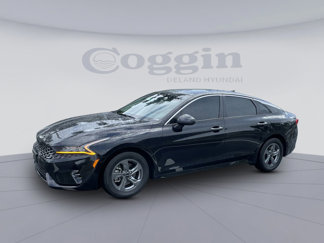 Used 2022 Kia K5 LXS image 1