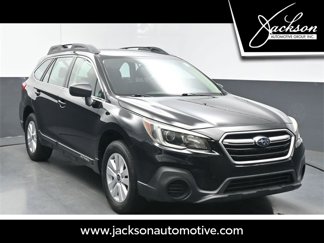Used 2018 Subaru Outback 2.5i image 1