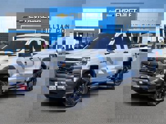 Used 2024 Chevrolet Colorado Trail Boss w/ Advanced Trailering Package image 1