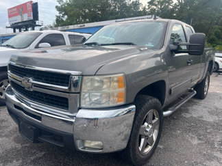 Used 2009 Chevrolet Silverado 2500 LT w/ Exterior Plus Package image 1