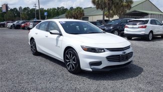Used 2018 Chevrolet Malibu LT image 1