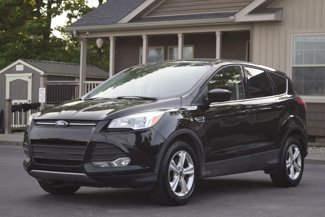 Used 2016 Ford Escape SE image 1