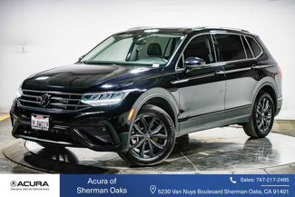 Used 2024 Volkswagen Tiguan SE image 1