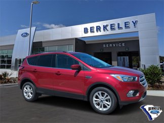 Used 2018 Ford Escape SE image 1