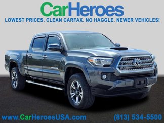 Used 2017 Toyota Tacoma TRD Sport w/ Tow Package image 1