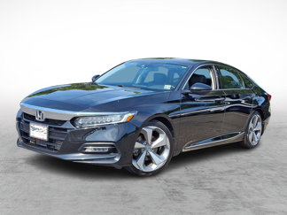 Used 2018 Honda Accord Touring image 1