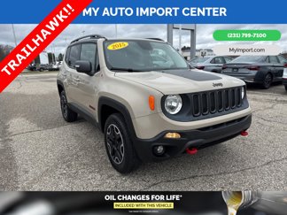 Used 2015 Jeep Renegade Trailhawk image 1
