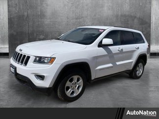 Used 2015 Jeep Grand Cherokee Laredo image 1