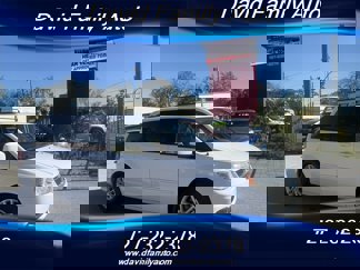 Used 2015 Dodge Grand Caravan SXT image 1