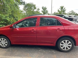 Used 2010 Toyota Corolla LE image 1