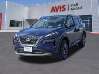 Used 2023 Nissan Rogue S image 1