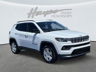 Certified 2022 Jeep Compass Latitude image 1
