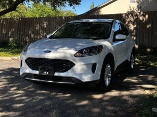 Used 2020 Ford Escape SE image 1