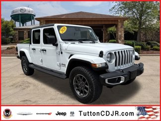 Used 2020 Jeep Gladiator Overland image 1