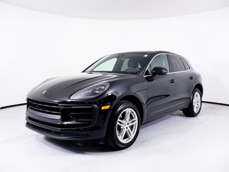 Certified 2022 Porsche Macan image 1