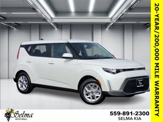 New 2025 Kia Soul LX image 1