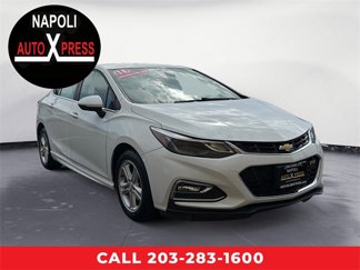 Used 2018 Chevrolet Cruze LT w/ Convenience Package image 1