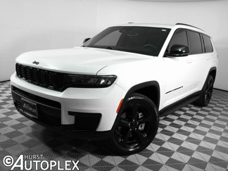 Used 2022 Jeep Grand Cherokee L Laredo image 1