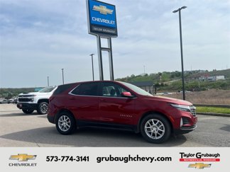 Used 2023 Chevrolet Equinox LT image 1