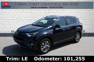 Used 2018 Toyota RAV4 LE image 1