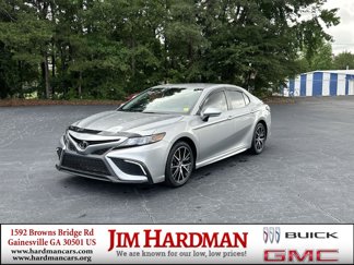 Used 2023 Toyota Camry SE image 1
