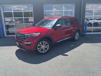 Certified 2021 Ford Explorer XLT w/ Equipment Group 202A image 1