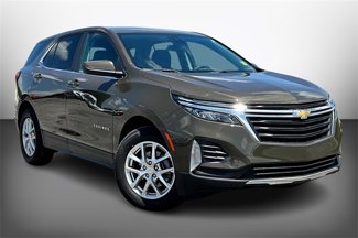 Used 2023 Chevrolet Equinox LT image 1