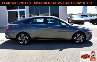 New 2025 Hyundai Elantra Limited image 1