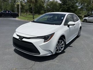Certified 2023 Toyota Corolla LE image 1