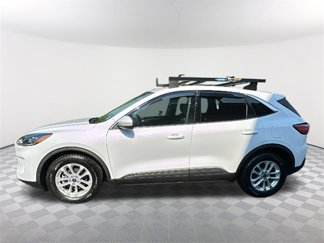 Used 2020 Ford Escape SE image 1