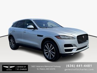 Used 2017 Jaguar F-PACE Prestige image 1