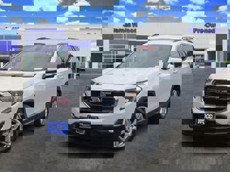 Used 2018 GMC Terrain SLE w/ Driver Convenience Package image 1