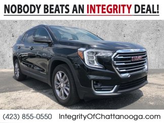 Used 2024 GMC Terrain SLT image 1