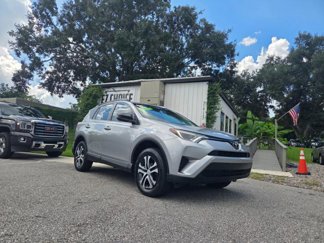 Used 2017 Toyota RAV4 LE image 1