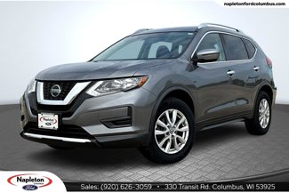Used 2018 Nissan Rogue SV image 1