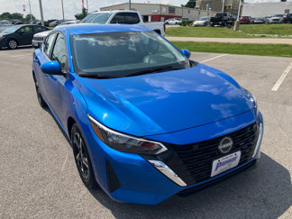 Used 2024 Nissan Sentra SV image 1