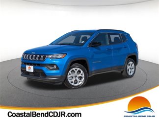 New 2025 Jeep Compass Latitude image 1