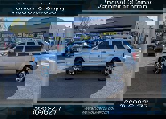 Used 2010 Jeep Grand Cherokee Limited w/ Trailer Tow Group IV image 1