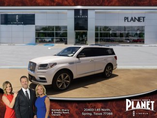Used 2019 Lincoln Navigator Reserve image 1