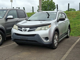 Used 2015 Toyota RAV4 LE image 1