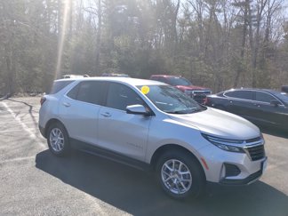 Used 2022 Chevrolet Equinox LT image 1