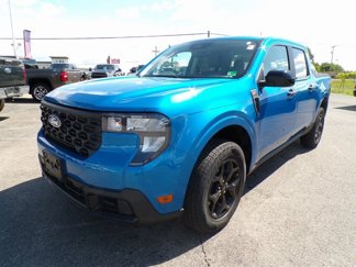 New 2025 Ford Maverick XLT image 1