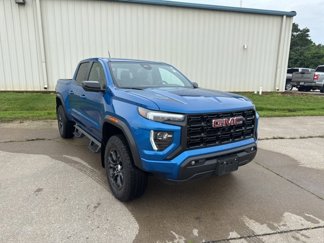 Used 2024 GMC Canyon Elevation w/ Elevation Premium Package image 1