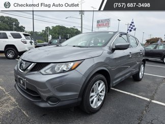 Used 2019 Nissan Rogue Sport S image 1