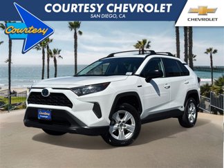 Used 2021 Toyota RAV4 LE video 1