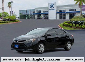 Used 2017 Toyota Corolla LE image 1