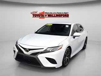 Used 2019 Toyota Camry SE image 1