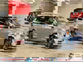 Used 2017 Dodge Grand Caravan SXT image 1