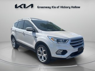 Used 2019 Ford Escape Titanium w/ U9j03 - Titanium Tow Package image 1